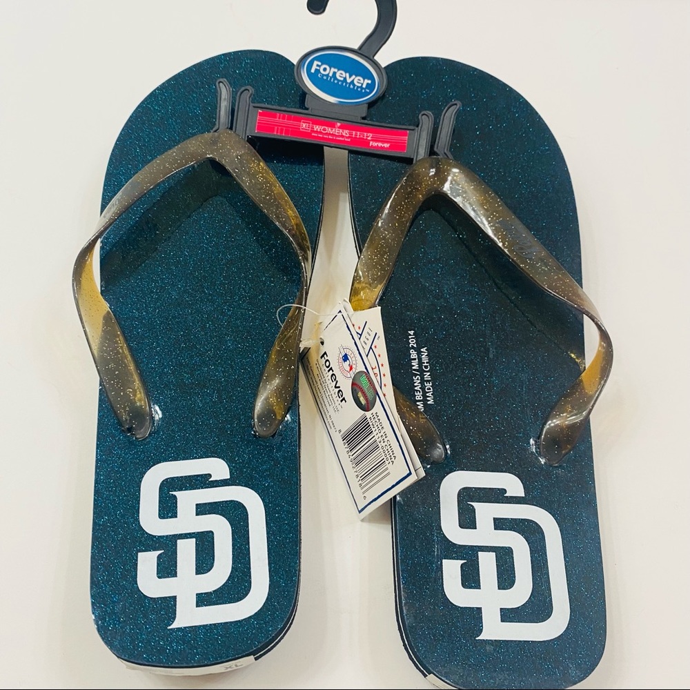 San Diego Padres Flip Flops Large 9/10